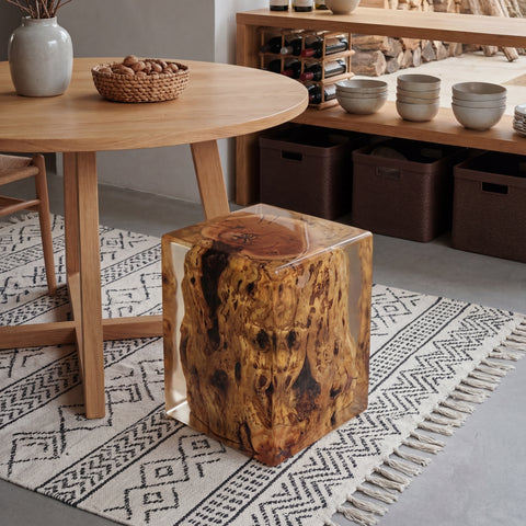 Amber-Core-Resin-Wood-Stool-_508-05