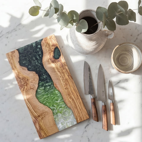 Olive-Crest-Resin-Cutting-Board-_450-02